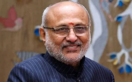 Vice-President flags off Har Ghar Tiranga Bike Rally of MPs, commemorating 150 years of Vande Mataram