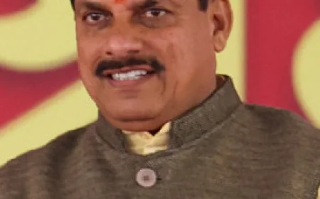 MP CM lures Gujarat investors, cites crime-free environment and surplus electricity