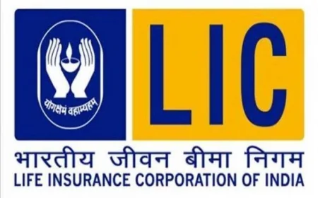 LIC appoints Shatmanyu Shrivastava as CFO, V Muthuvenkataraman as CRO